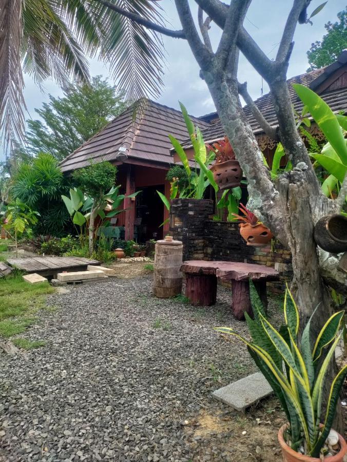 Rim Than View Resort Ubon Ratchathani Esterno foto