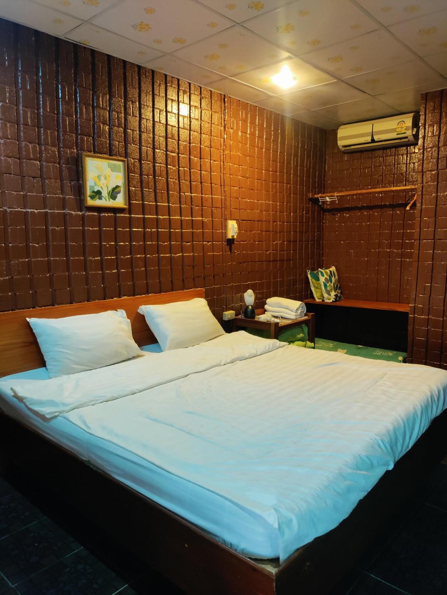 Rim Than View Resort Ubon Ratchathani Esterno foto