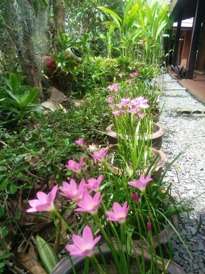 Rim Than View Resort Ubon Ratchathani Esterno foto